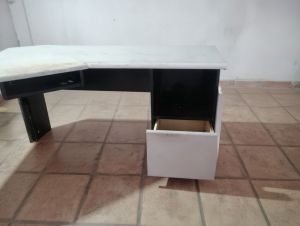 Escritorio En Escuadra Usado Precio 2500 Foto2